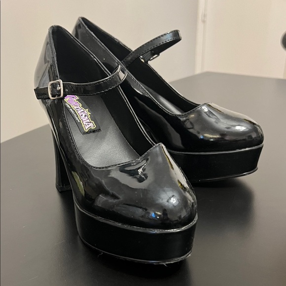 Mary Jane Shoes - Fantasma Costume Pleaser 4" Chunky Mary Jane Black Patent Heels 8